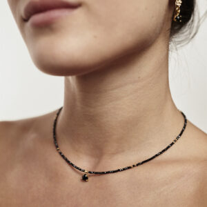 Naszyjnik z czarnym spinelem i onyksem
