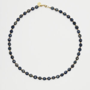 Naszyjnik z szafirem