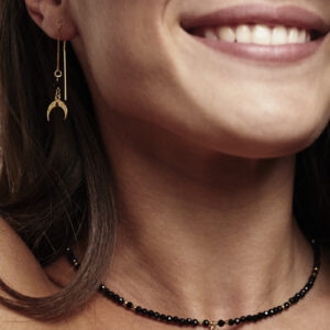 Naszyjnik z czarnym turmalinem i księżycem