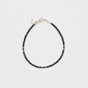 Bransoletka z granatowym spinelem